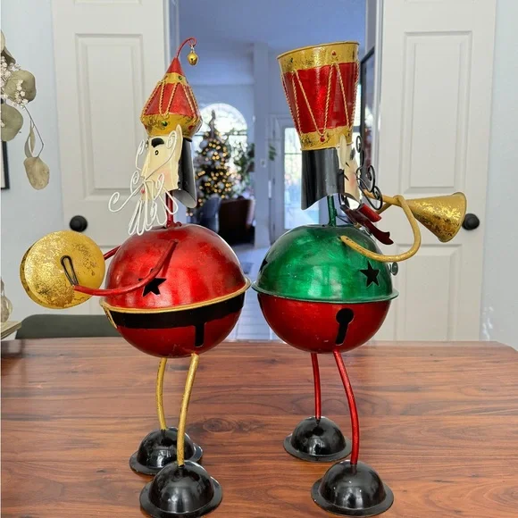 18” Metal Folk Art Santa and Nutcracker Christmas Band Decor，Card Holder